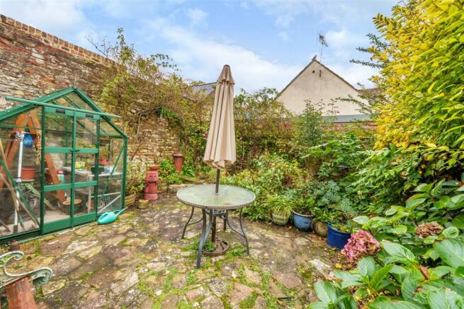 Courtyard Garden