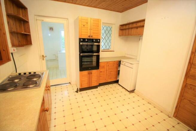Kitchen (2)