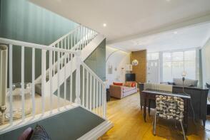 130, Bermondsey Street, London SE1 3TX