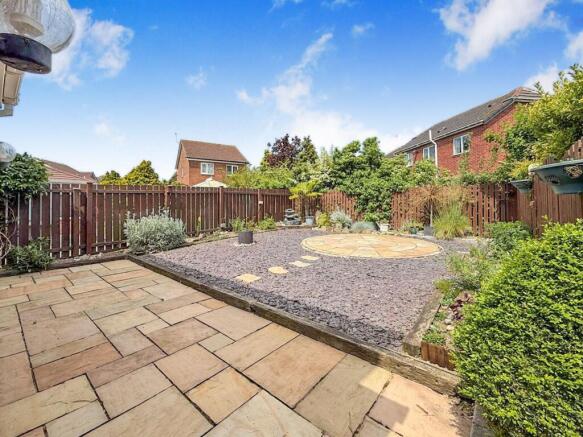 3 bed Detached for sale Image 10