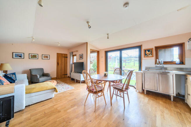 Annex living room