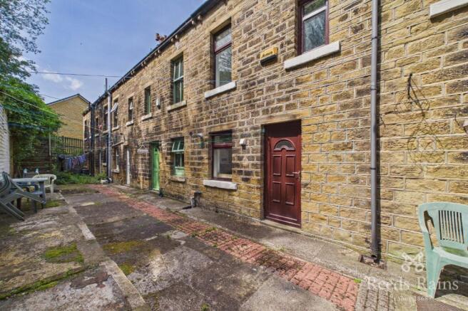 3 bed Terraced to rent Image 10