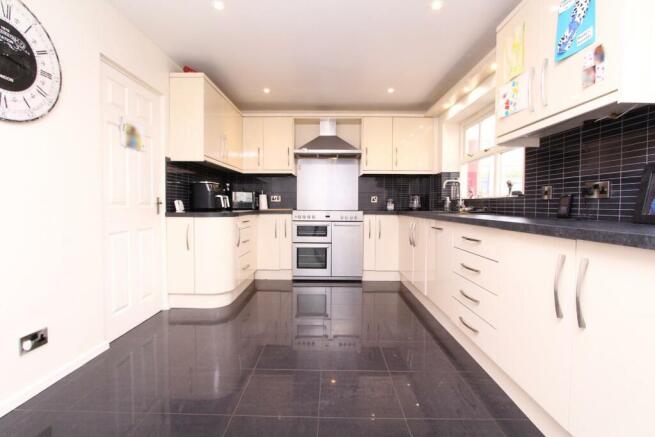 Fitted Kitchen