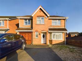 18, The Hazels, Gloucester GL4 5WN