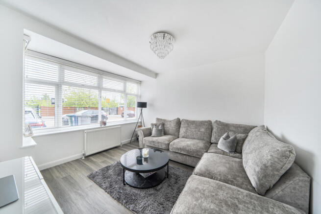 Chestnut Grove, Barnet, EN4 photo 4