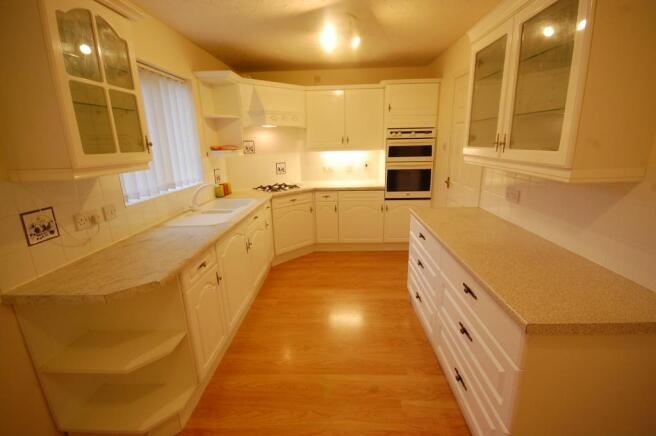 Kitchen/Breakfast