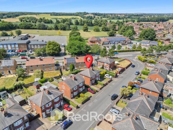 3 bed Semi-Detached for sale Image 4