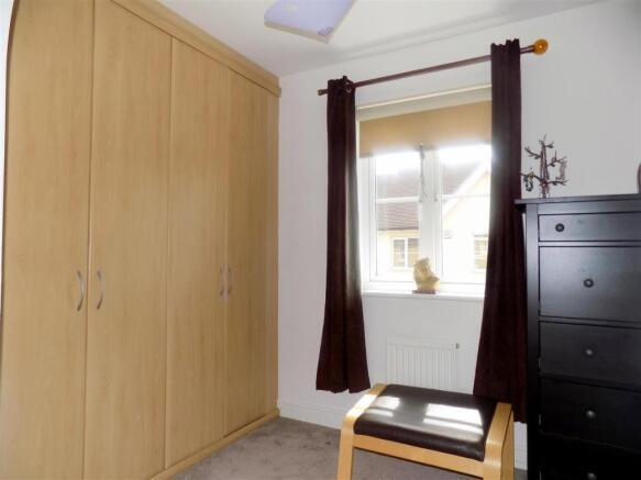 DRESSING ROOM