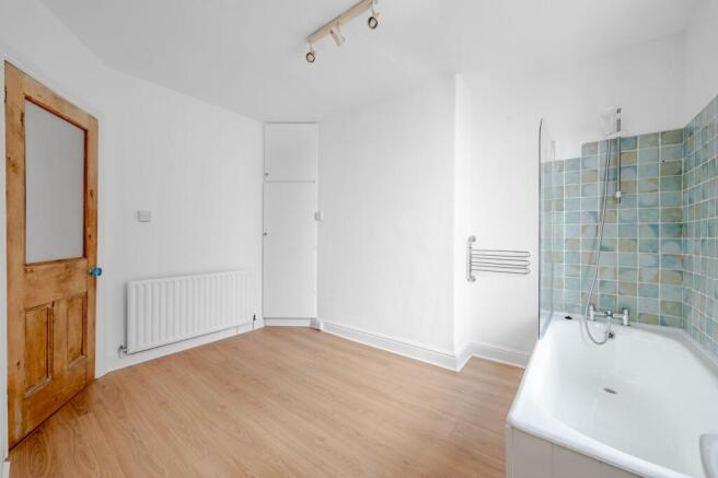 2 bed Terraced for sale Image 12