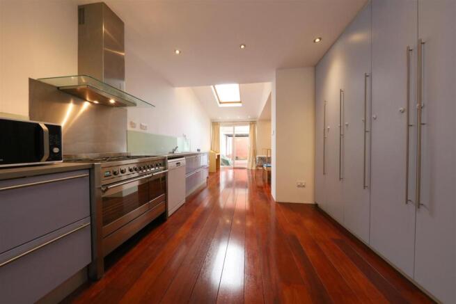 27 Severn Rd 0051.JPG