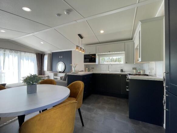 2 bed Lodge for sale Image 5