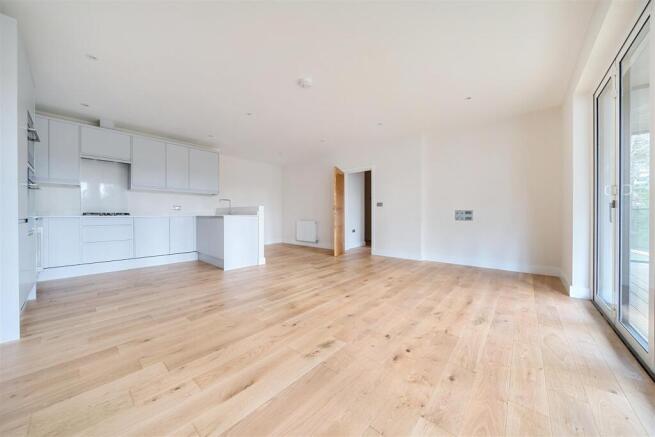 Open plan kitchen/living area