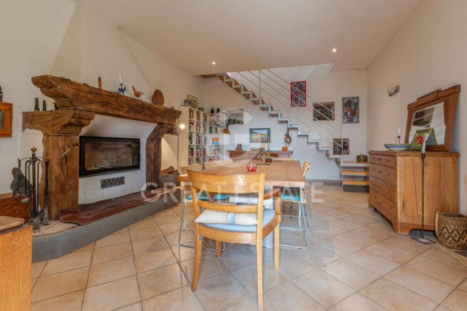 Interno