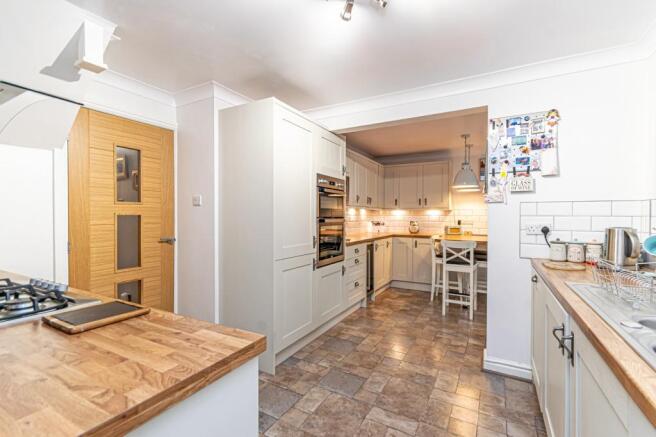 Kitchen/Breakfast Ro