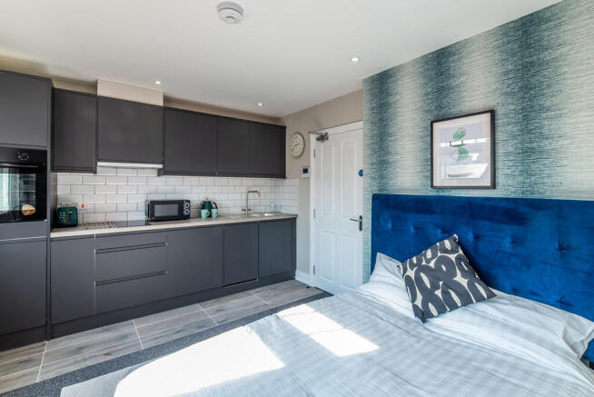 Canning Place B21...