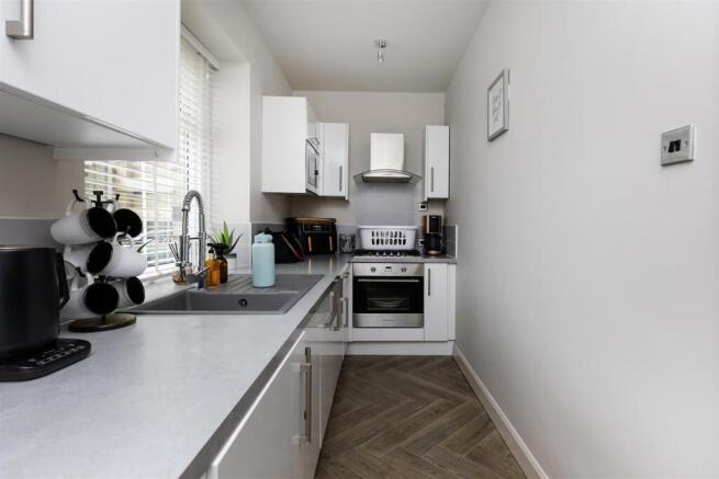 2 bed End of Terrace for sale Image 7