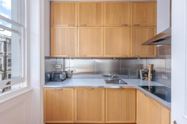 9 Hogarth Road-Kitch