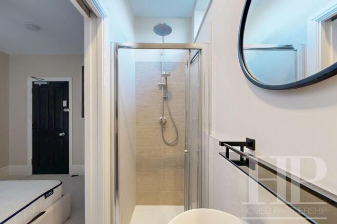 En-suite shower room