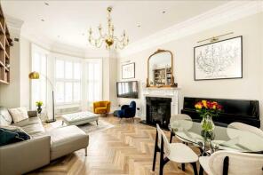 43, Rosary Gardens, London SW7 4NQ