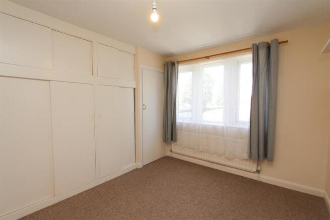 BEDROOM 1 .jpg