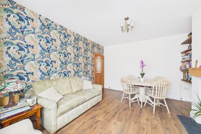 3 bed Terraced for sale Image 5