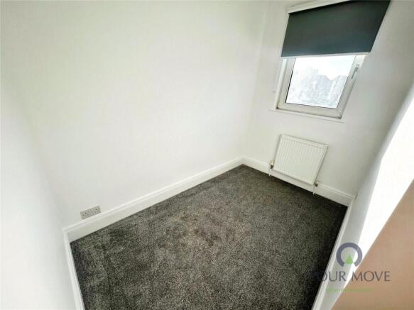 3 bed Terraced to rent Image 10