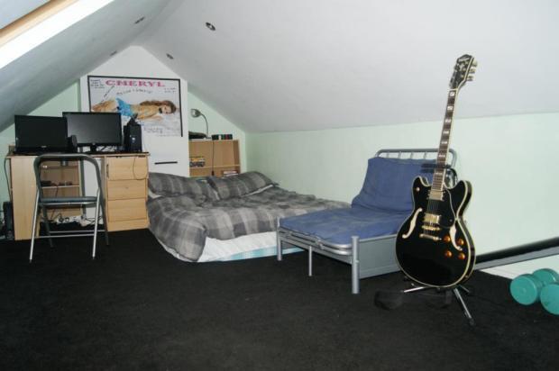 Photo 9