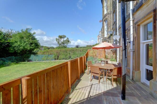 2 bed Flat for sale Image 12