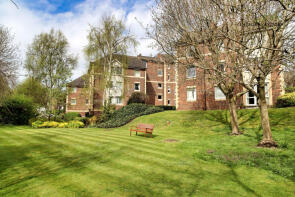 41, Homewalk House, Jews Walk, London SE26 4NN