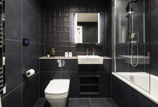 Aarons Building 229 Edit