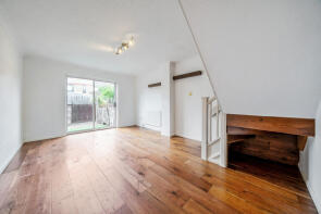25, Oxley Close, London SE1 5HF