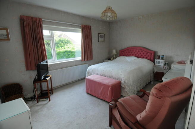 bed 1