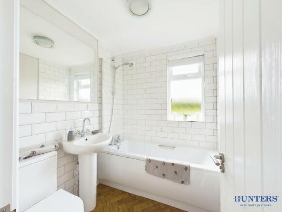 2 bed Park Home for sale Image 10