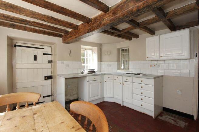 KITCHEN 1