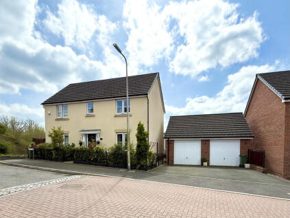 Maes Y Ffion, Llwydcoed, Aberdare, Rhondda Cynon Taf