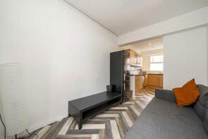 Flat 19, Campbell House, Churchill Gardens Estate, London SW1V 3HS