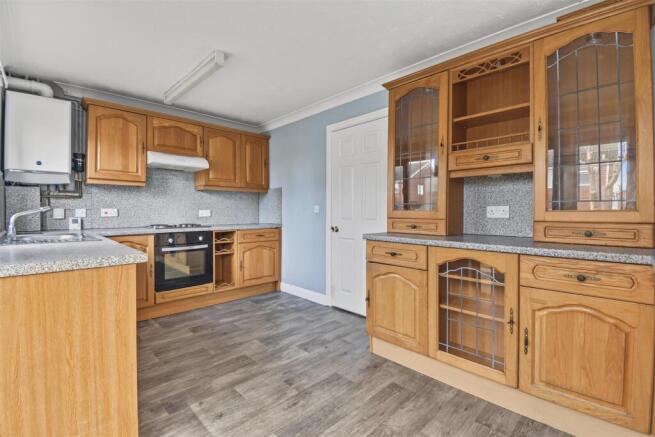 Sunningdale Drive, Immingham photo 4