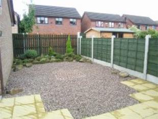 Rear patio garden