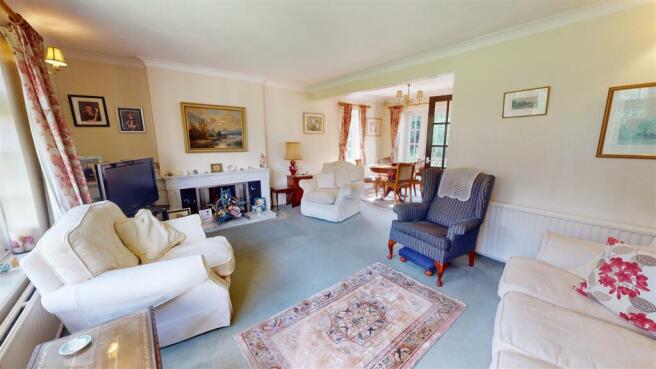 2-Manor-House-Close-