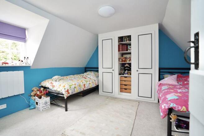 Photo 12