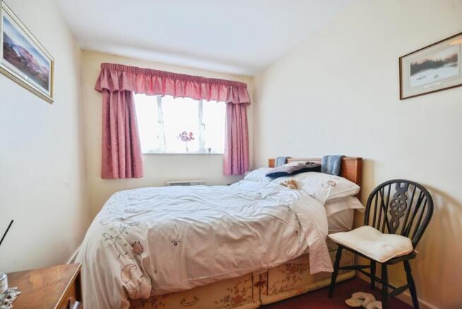 3 bed Semi-Detached for sale Image 8