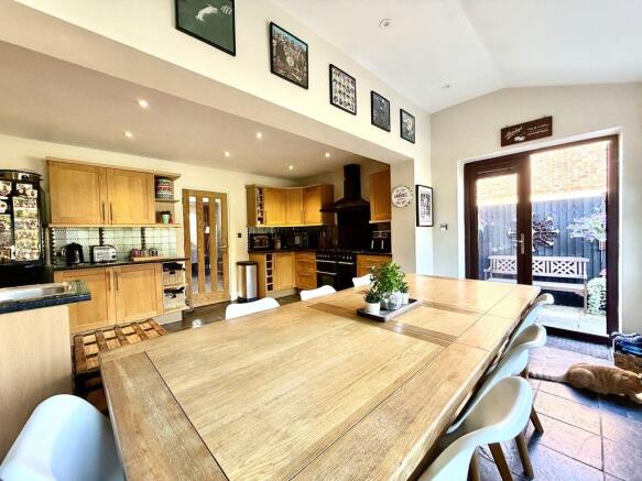 Dining Kitchen