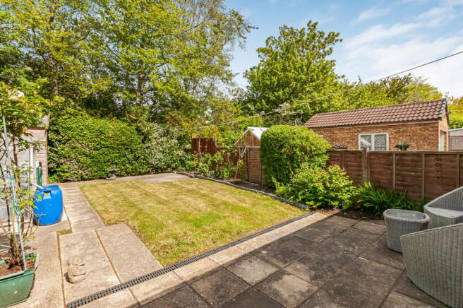 2 bed Semi-Detached Bungalow for sale Image 6