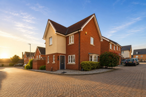 Roedean Crescent, Basildon, SS15