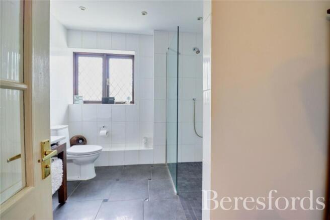 Family Shower Room