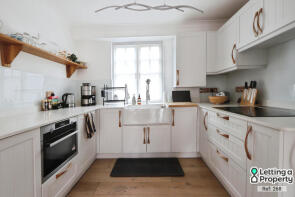 Flat 2, 12 16 Market House, Parker Street, London WC2B 5PH