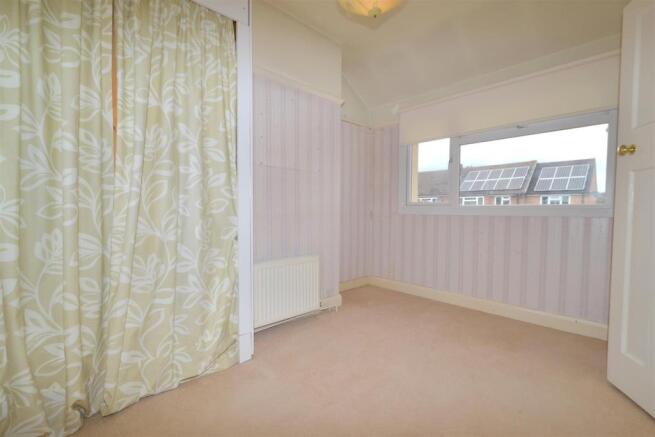 bedroom2.jpg