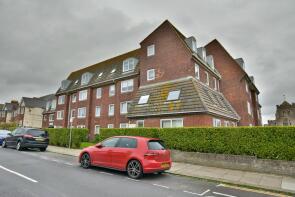 6, 2 Homehill House, Cranfield Road, Bexhill-on-sea TN40 1PZ