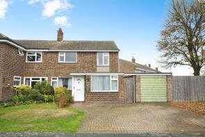18, Goshawk Drive, Chelmsford CM2 8XN