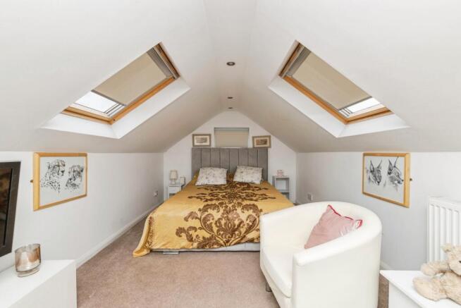 3 bed Bungalow for sale Image 10